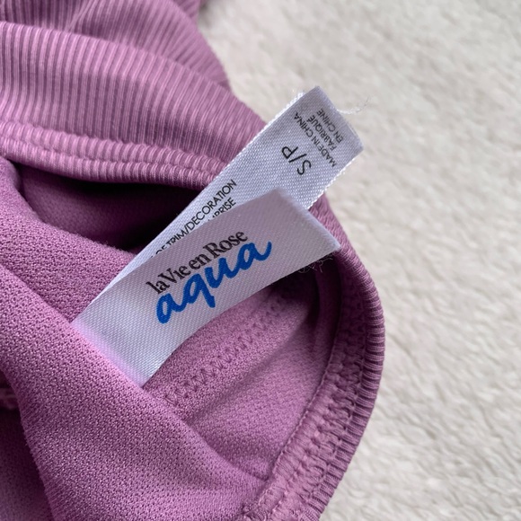 La Vie En Rose V-Neck Ribbed Bikini Set - Picture 5 of 15